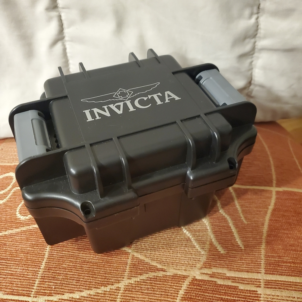 Invicta Watch Case - Picture 4 of 6
